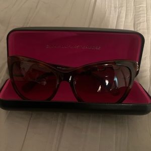 Diane von Furstenberg sunglasses